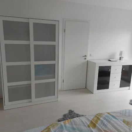 Séjour chez l'habitant Several Different Rooms, Newly Furnished, In A New House In